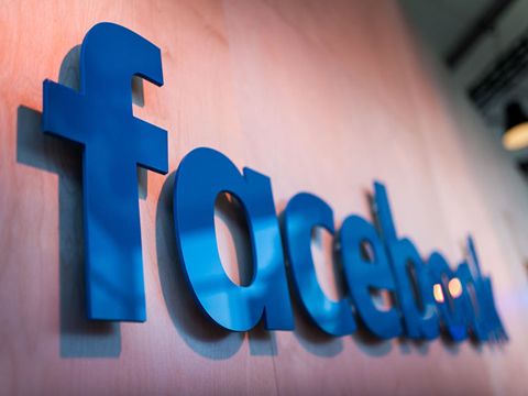 Facebook công khai các quy định không được làm trên mạng xã hội