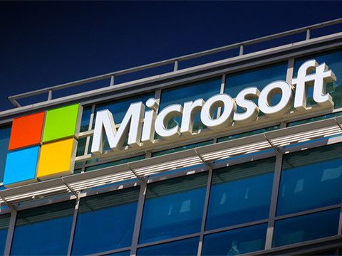 Microsoft đặt cược vào chip và dịch vụ AI để có thể thắng trong cuộc chiến đám mây
