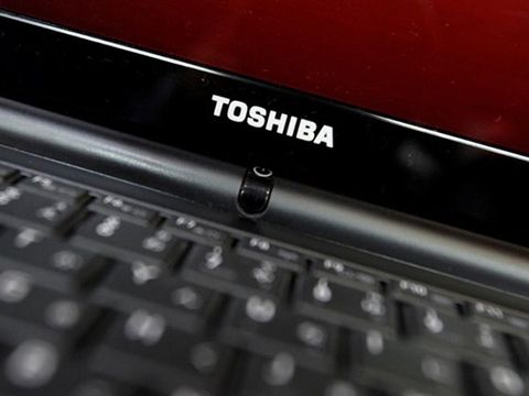 Sharp sắp hoàn tất thương vụ thâu tóm mảng PC của Toshiba