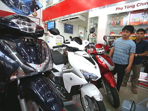 Xe tay ga áp đảo trên thị trường xe máy Việt Nam