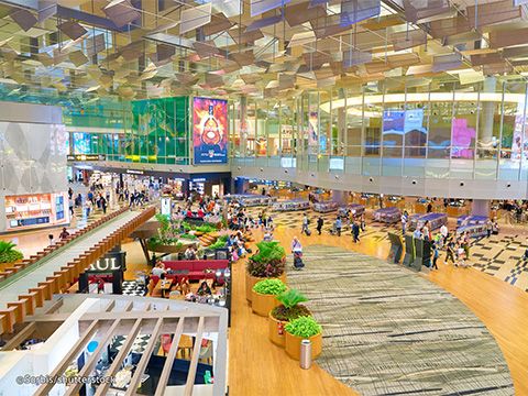 Sân bay Changi - bài học về sức mạnh của tư duy dịch vụ