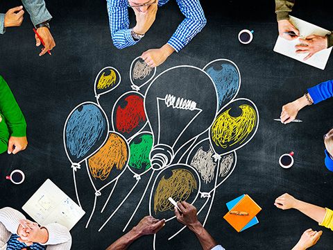 Các nhà sáng tạo làm sao để sống sót trong “cơn bão” digital biến đổi liên tục?