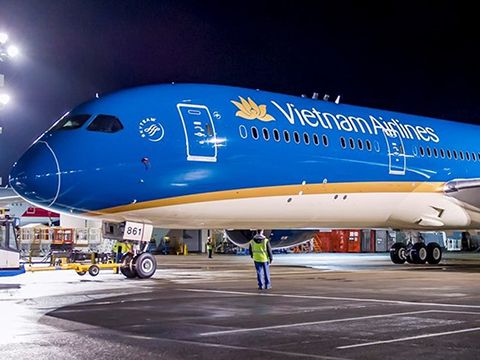 Cùng là hãng 4 sao, Vietnam Airlines thua Thai Airways tới 40 bậc