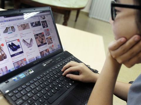[Infographics] Nhu cầu mua sắm online của người Việt tăng “thần tốc”