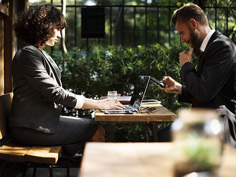 Các CEO sử dụng thời gian của mình như thế nào? Phần 4: Các yếu tố “âm - dương” của vị trí CEO