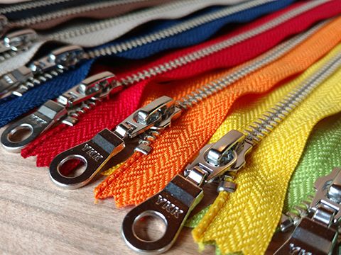 Triết lý YKK: Không ai phồn vinh nếu không giúp ích cho người khác