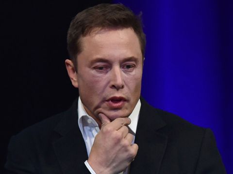 Elon Musk buộc rời ghế Chủ tịch Tesla và bị phạt 20 triệu USD
