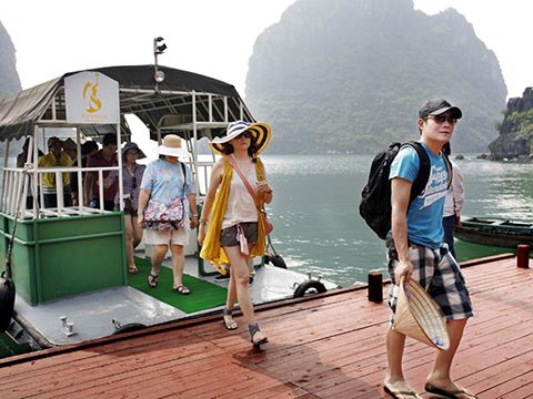 Người Việt thích đi du lịch nhưng lại... nhớ nhà