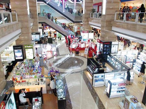 Khốc liệt bán lẻ, ông lớn gục ngã: Thay đổi hoặc chết