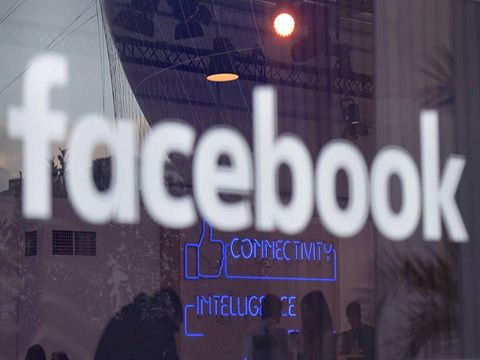 Chơi trò truyền thông bẩn, còn ai tin Facebook?