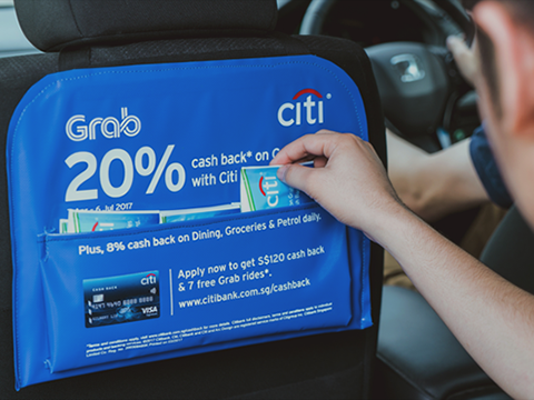 Grab rục rịch lấn sân sang mảng quảng cáo trên xe