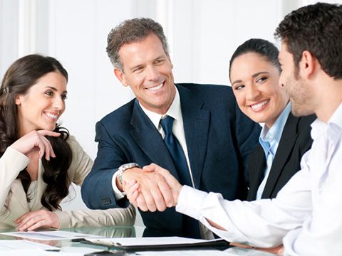 Kỹ năng bán hàng: Đừng bỏ qua cuộc gặp “mặt đối mặt, tay bắt tay”