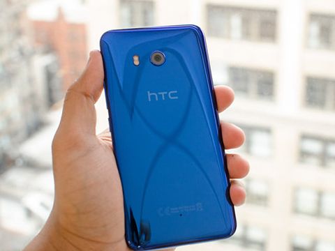 HTC quyết không từ bỏ mảng di động