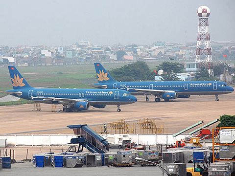 “Cửa bay” cho các hãng hàng không ngày càng hẹp?