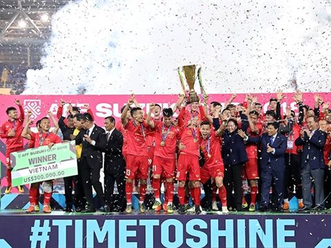 Khai thác thương hiệu đội tuyển quốc gia