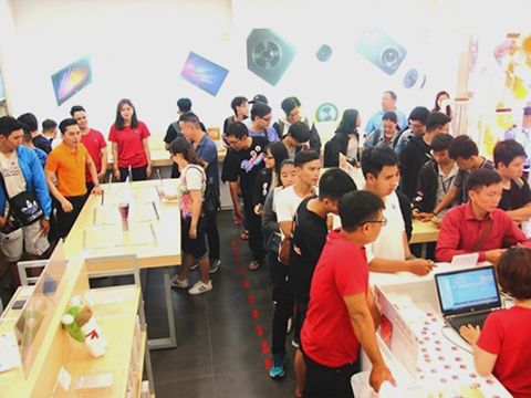 Digiworld vượt kế hoạch cả năm sau 11 tháng