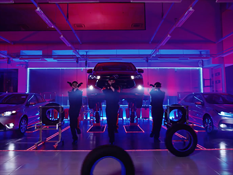 Toyota quảng bá rộng rãi dịch vụ “Bảo dưỡng xe EM60” bằng phong cách Hip-Hop