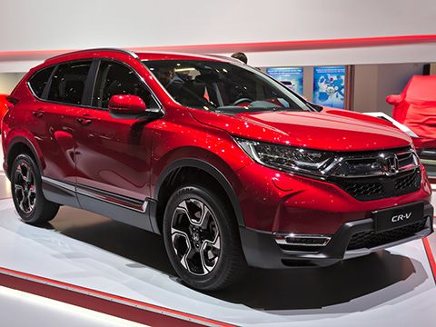 [Infographic] Top 10 ôtô bán chạy tháng 1: Honda CR-V chiếm ngôi đầu của Toyota Vios