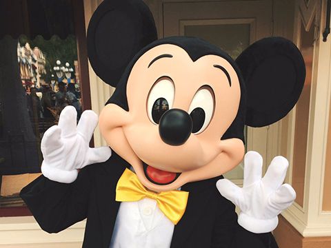 Disney đã xây dựng thương hiệu Chuột Mickey cho người lớn như thế nào? (Phần 2)