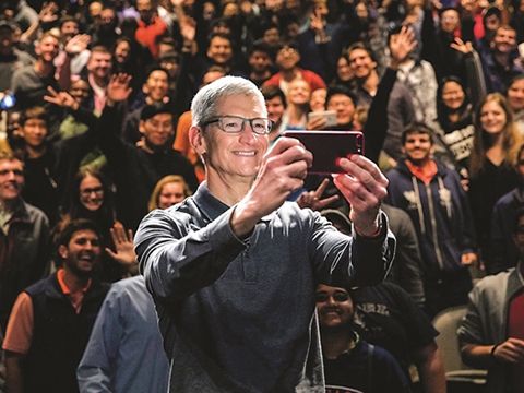 Tim Cook ra chiêu