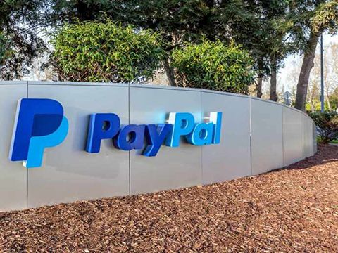 PayPal rót tiền vào Uber, nỗ lực cạnh tranh ở nước ngoài