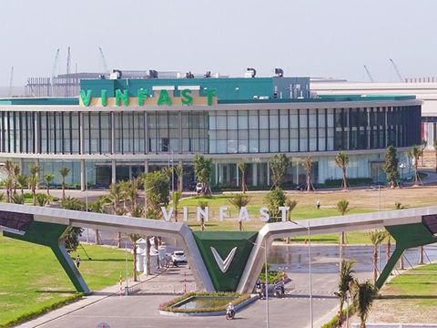 Vingroup nhảy vào lĩnh vực xe buýt