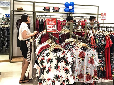 Cuộc chạm trán giữa thời trang Nhật và phương Tây trên đất Việt