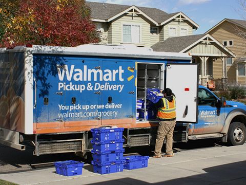 Walmart và Target đang “qua mặt” Amazon về mảng giao hàng