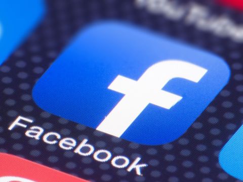 Facebook bắt đầu ẩn số lượt like bài viết