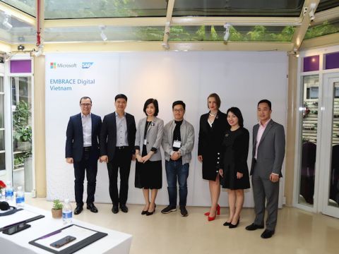 Microsoft bắt tay SAP ra mắt giải pháp Embrace, đơn giản hành trình chuyển đổi số cho doanh nghiệp Việt