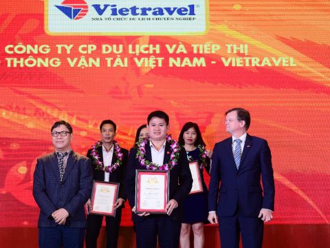 Vietravel: 3 năm liên tiếp dẫn đầu top 10 công ty uy tín ngành du lịch lữ hành