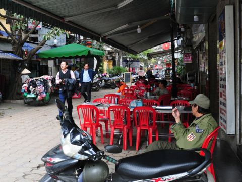 Doanh nghiệp lớn nhỏ đều thấm đòn vì dịch Covid-19