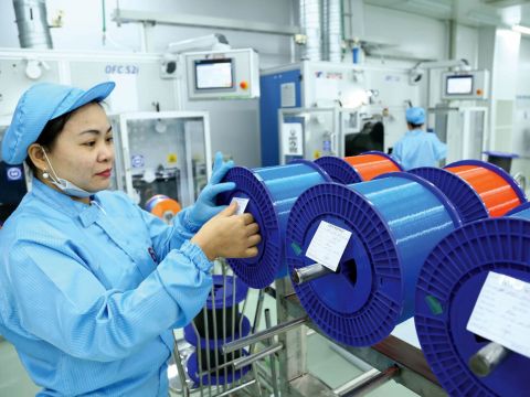 Những rào cản cho thế hệ kế nghiệp Việt Nam