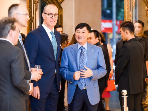 Doanh nhân Việt chung tay đẩy lùi SARS-CoV-2