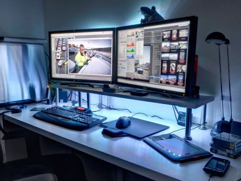 Doanh số bán PC toàn cầu sụt giảm bất chấp nhu cầu gia tăng