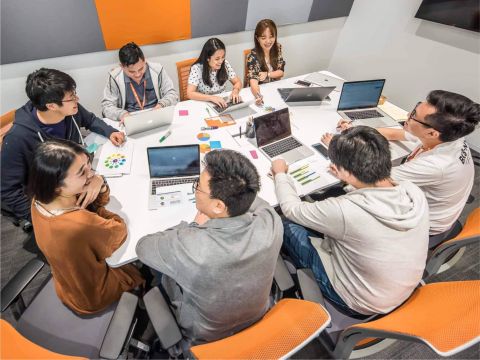 TopDev: 66% doanh nghiệp tại Việt Nam thích ứng tốt trước COVID-19
