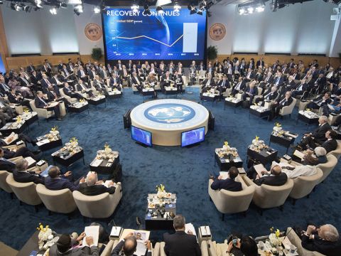 IMF xếp kinh tế Việt Nam thuộc nhóm tăng trưởng nhanh nhất châu Á năm 2020