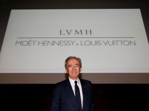 Mất 30 tỷ USD vì đại dịch, đế chế Louis Vuitton bình thản tính đường xa