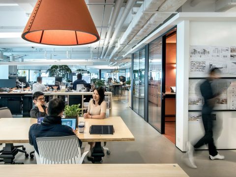 JLL: Dịch COVID-19 đẩy nhanh sự phát triển của khối bất động sản văn phòng
