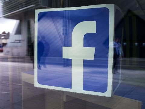 Mối quan hệ giữa Facebook và doanh nghiệp: Bằng mặt không... bằng lòng