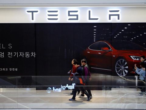 Doanh số bán tăng vọt, Tesla đang tạo ra cơn sốt mới tại Hàn Quốc