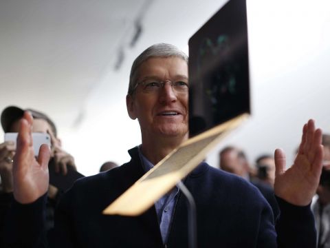 CEO Tim Cook – người viết tiếp câu chuyện của Apple