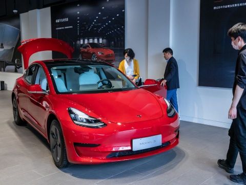 Ai sẽ thống trị xe điện?