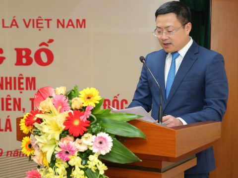 Vinataba có Tổng Giám đốc mới