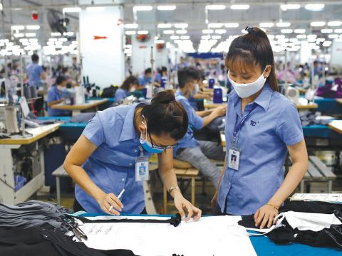Thị trường lao động bắt đầu nóng nửa cuối năm