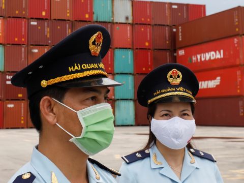 Nikkei: Việt Nam có thể là nền kinh tế Đông Nam Á duy nhất tăng trưởng trong nửa đầu 2021
