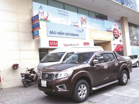 Ngân hàng tính gì ở bancassurance?