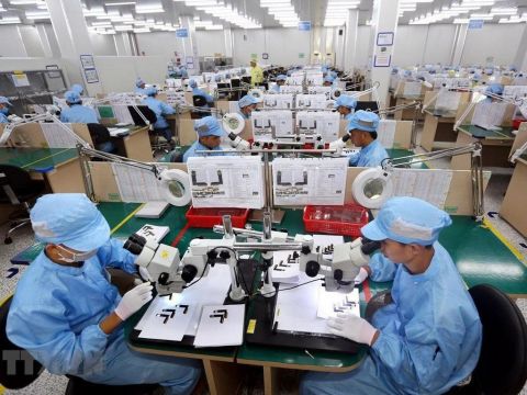 Số doanh nghiệp đăng ký thành lập mới tăng mạnh cả về số lượng và vốn đăng ký