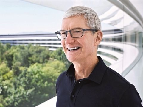 Thập kỷ phi thường của Tim Cook