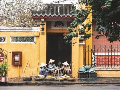 Tái khởi động ngành du lịch: Chậm mà chắc